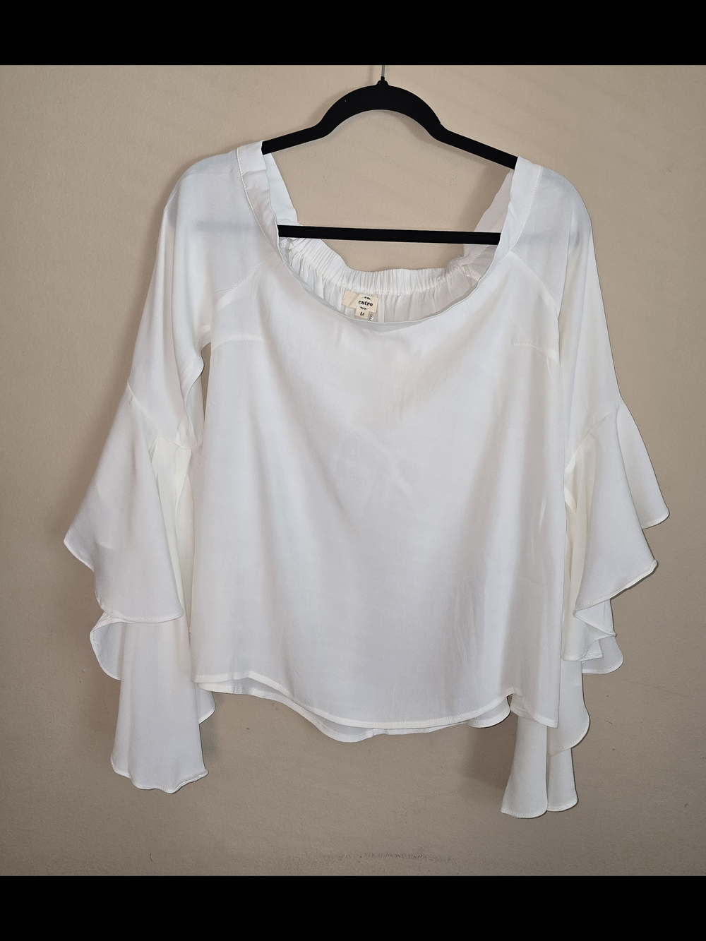 Off-Shoulder Blouse Drapey Flutter Cuff Bell Sleeves Boho Romantic Fairy ENTRO M